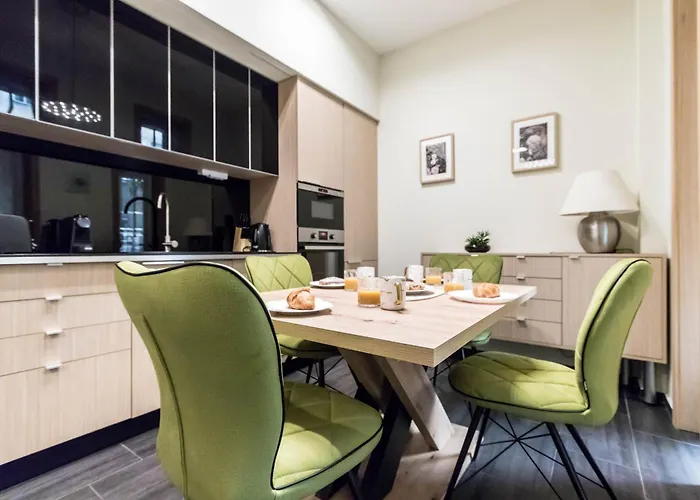 Charles Cityview - Bright, Central, Cozy * Budapest