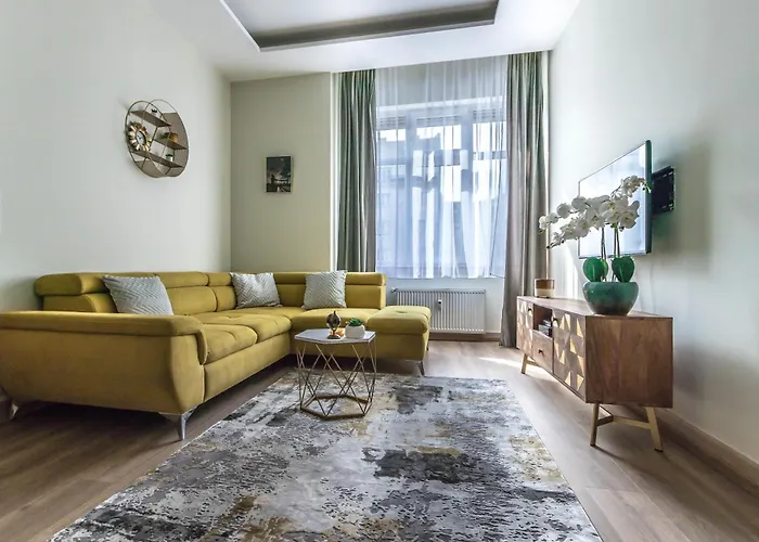 Charles Cityview - Bright, Central, Cozy Апартаменты Будапешт